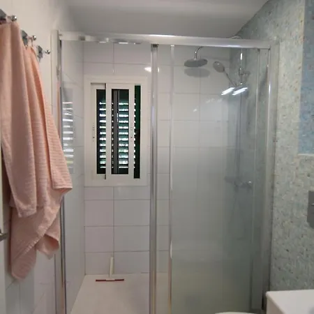 Las Olas Beach Apartment *